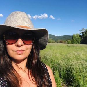 Meet your Posher, Diana